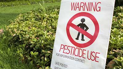 lawn-with-pesticide-use-sign