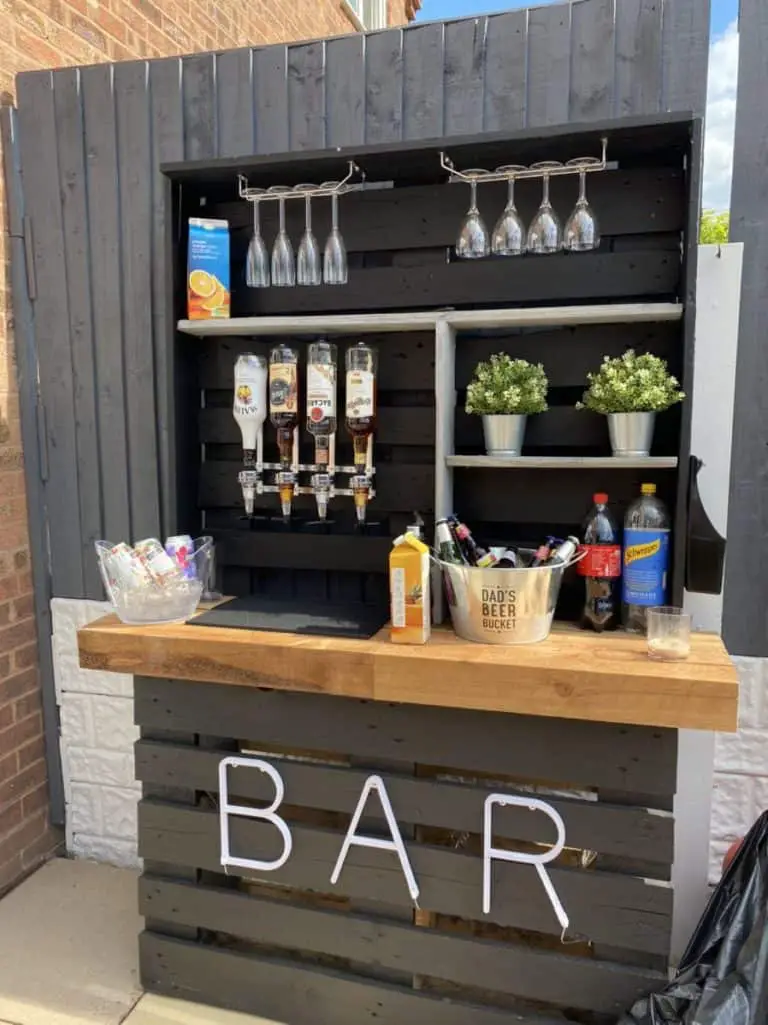 Garden Bar Ideas And How To DIY One Yourself